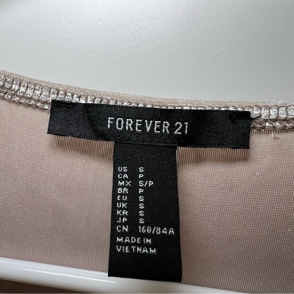 Forever 21 Dress Small Velour Velvet V-neck Wrap Flare Long Sleeve Beige size s - Picture 2 of 6